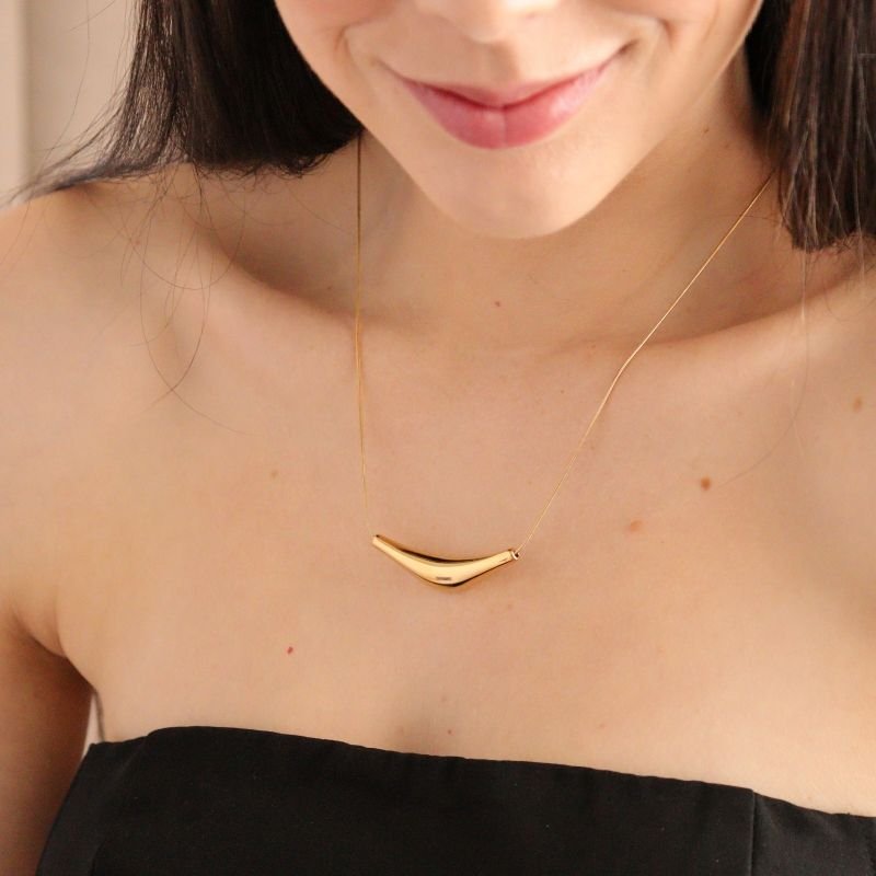 Colar Minimalista em Aço Inox (Linha Premium)