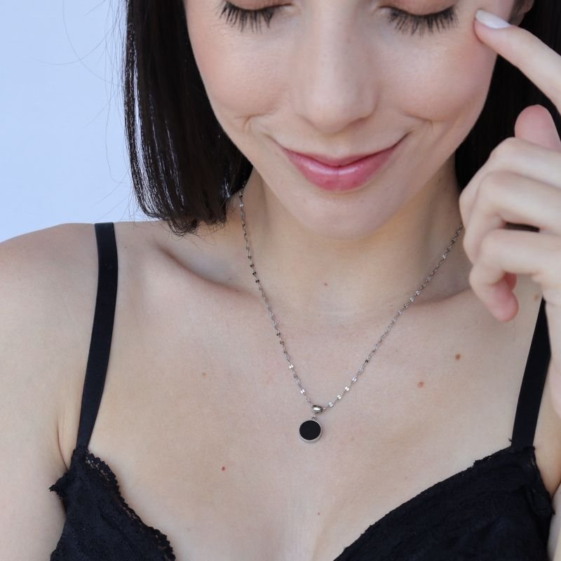 Colar Minimalista em Aço Inox