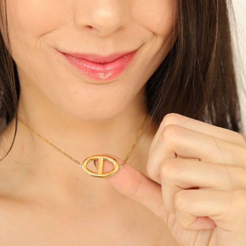 Colar Moderno em Aço Inox