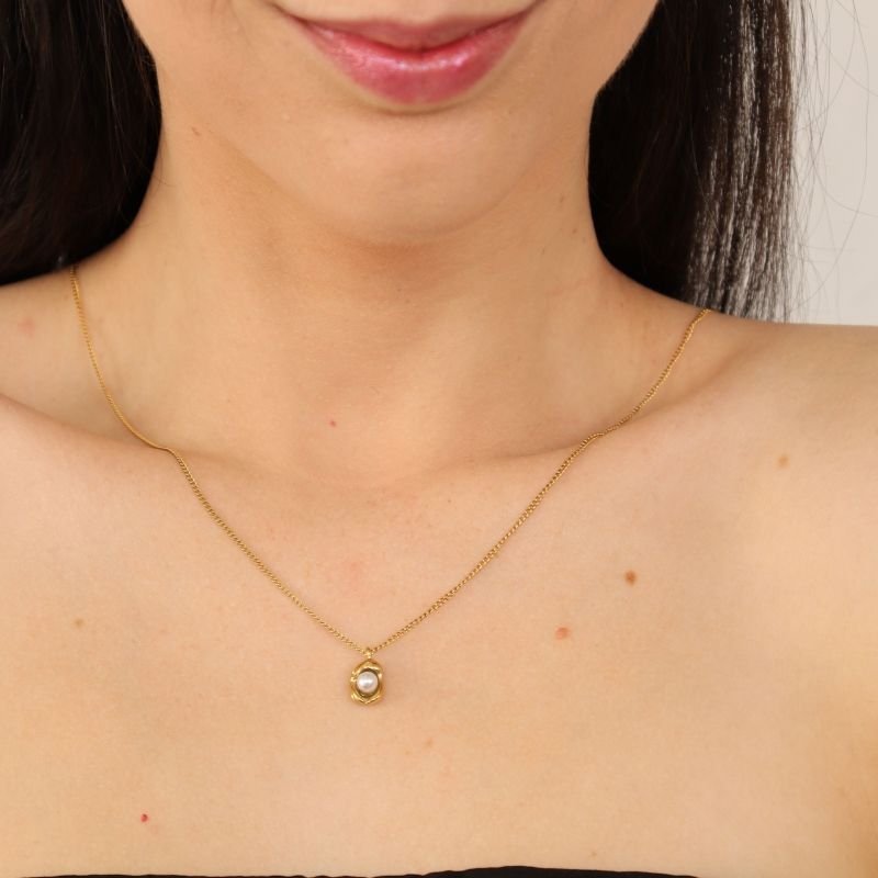 Colar Pérola Delicado em Aço Inox