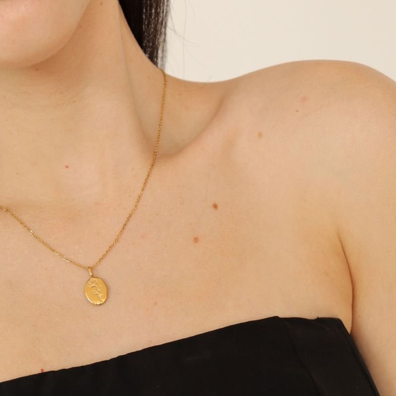 Colar Pingente Flor Delicado em Aço Inox