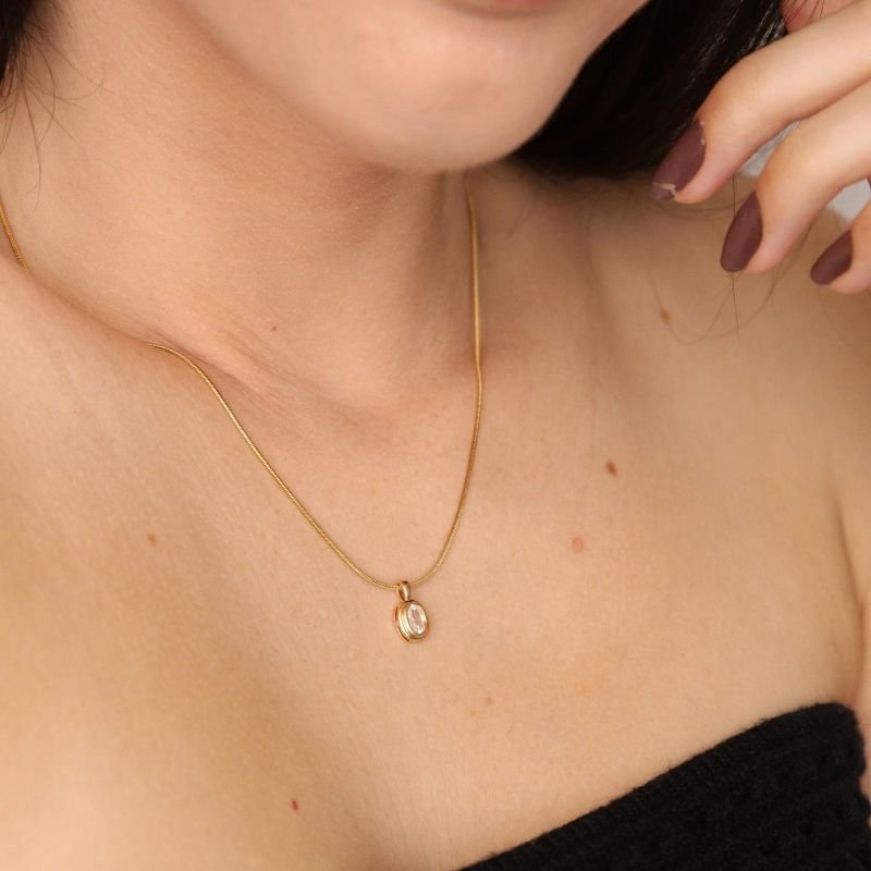 Colar Ponto de Luz – Corrente Aço Inox e Pingente Metálico (Linha Premium)