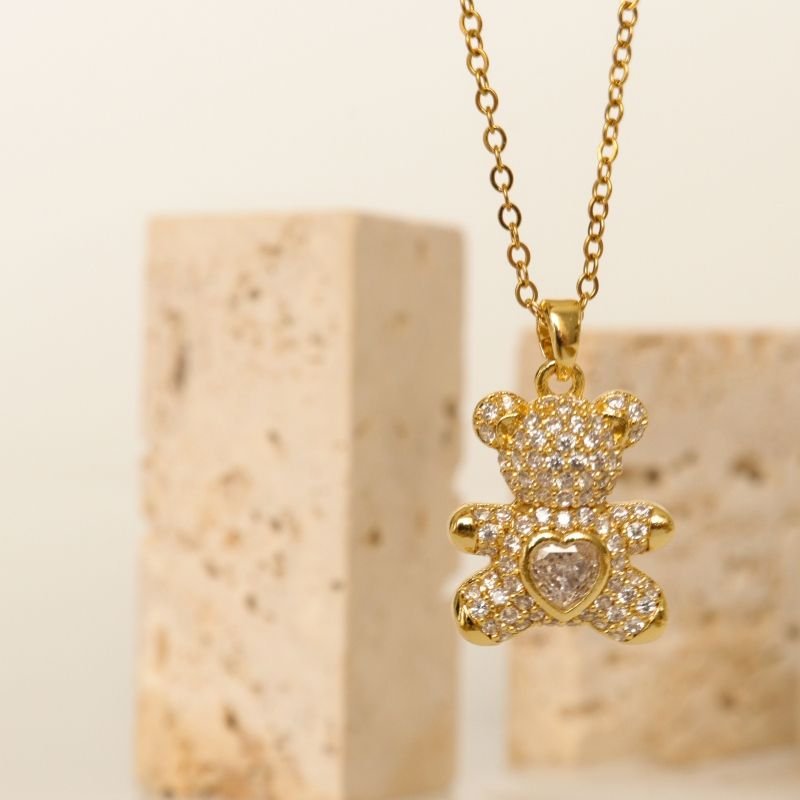 Colar Ursinho com Pedra em Aço Inox (Pingente Folheado)