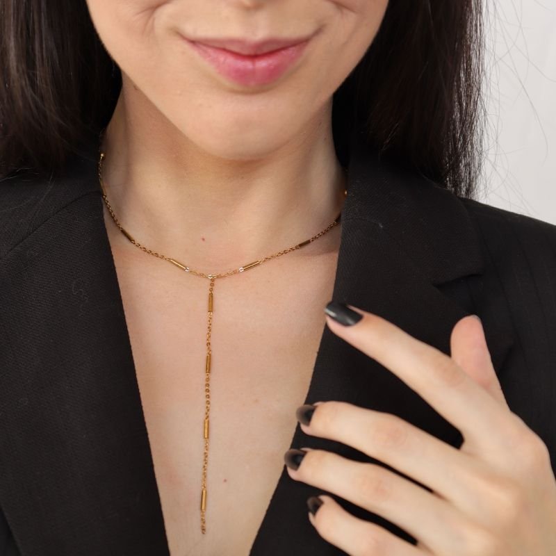 Gravatinha Delicada em Aço Inox