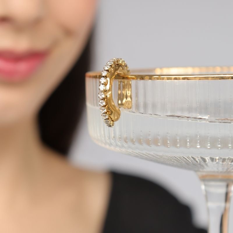 Piercing Fake Cravejado em Aço Inox (Não tem Regulagem)