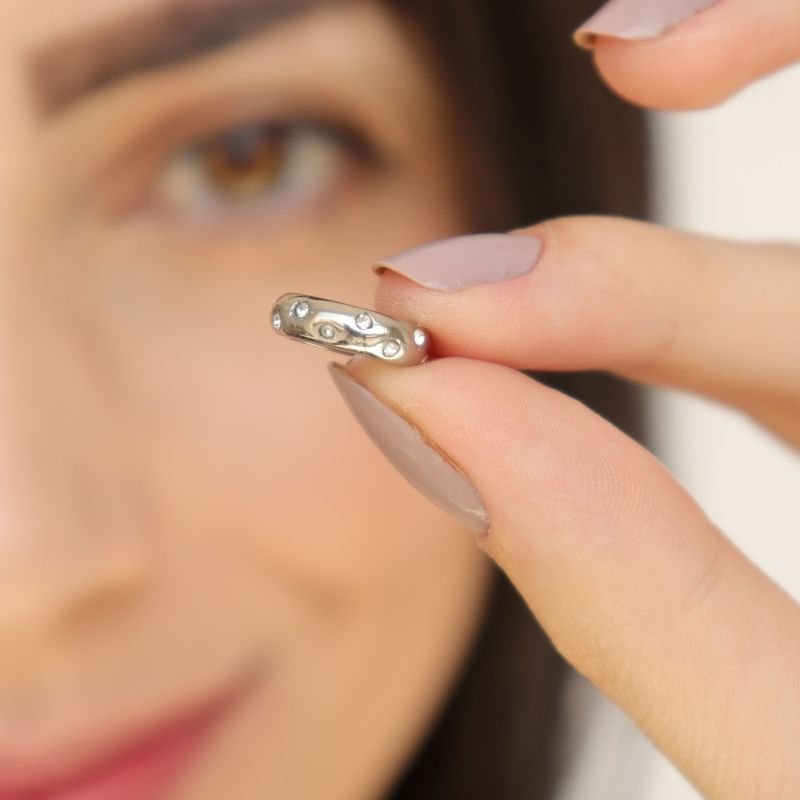 Piercing Fake Minimalista em Aço Inox (Não tem Regulagem)