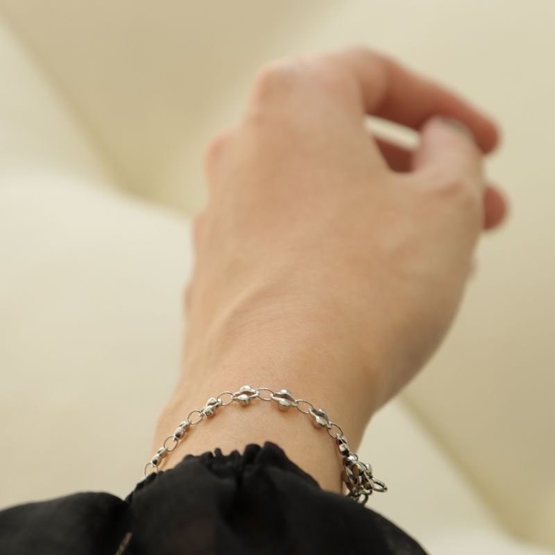 Pulseira com Detalhe Aço Inox