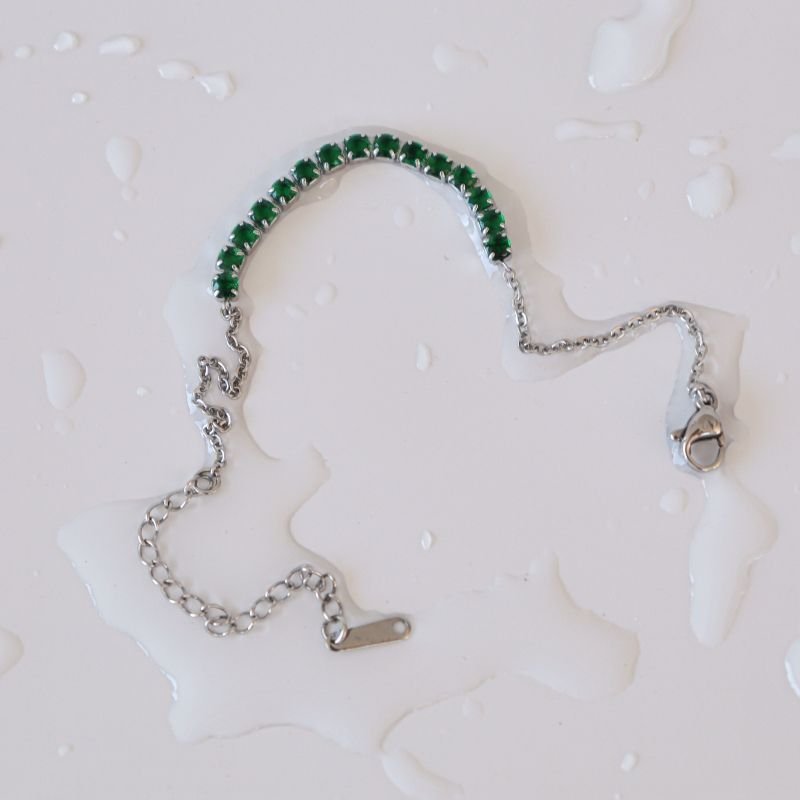 Pulseira com Detalhe em Riviera em Aço Inox