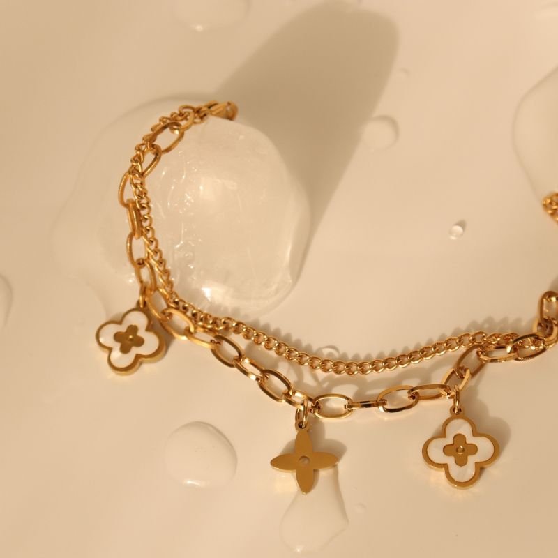 Pulseira com Pingentes em Aço Inox (Linha Premium)