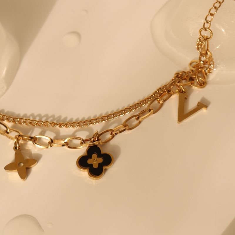 Pulseira com Pingentes em Aço Inox (Linha Premium)