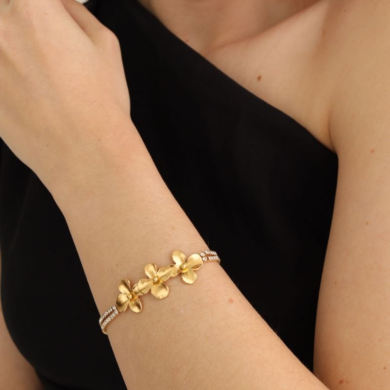 Pulseira Flor com Detalhes em Aço Inox (Linha Premium)