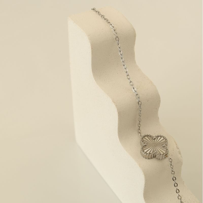 Pulseira Inspiração Van Cleef Minimalista em Aço Inox