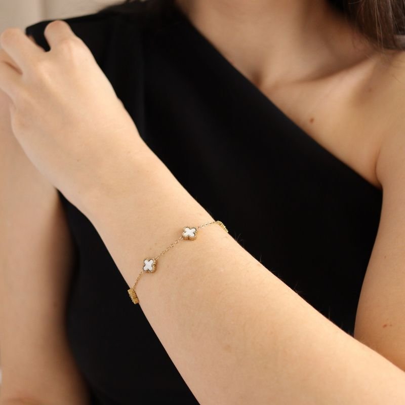 Pulseira Inspiração Van Cleef Branca em Aço Inox