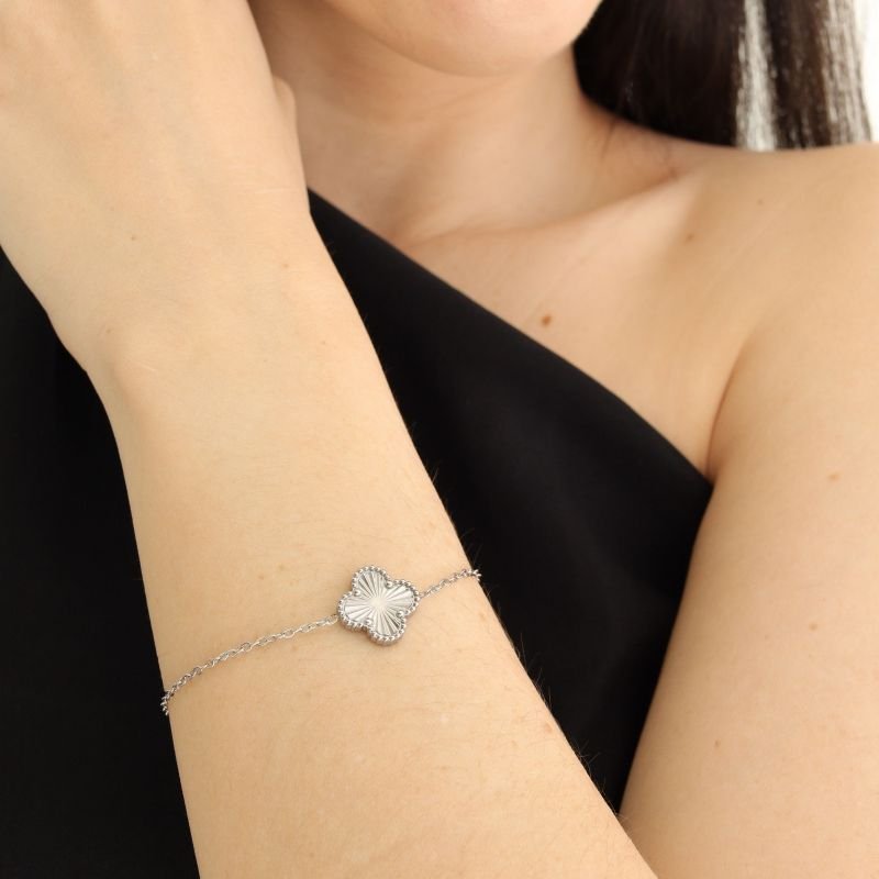 Pulseira Inspiração Van Cleef Minimalista em Aço Inox