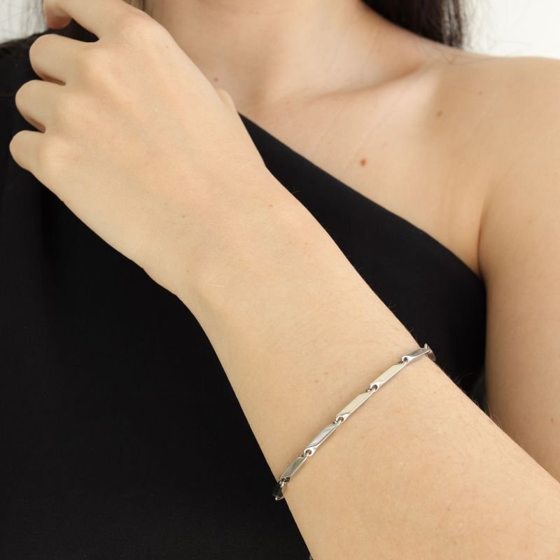 Pulseira Minimalista em Aço Inox