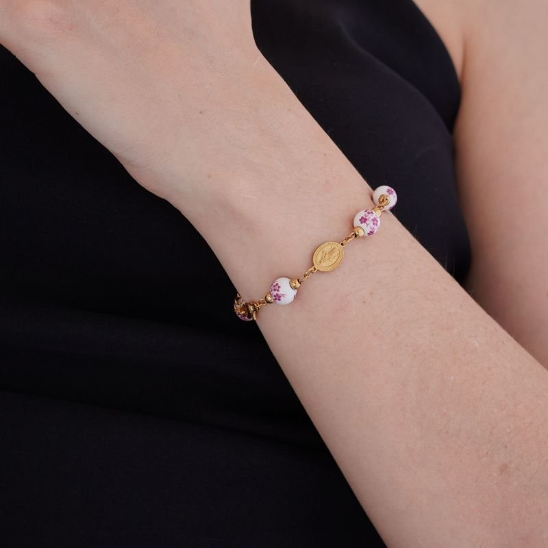 Pulseira Nossa Senhora e Cruz com Detalhe em Aço Inox (Linha Premium)