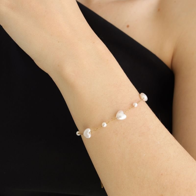Pulseira Pérola em Formato de Coração em Aço Inox