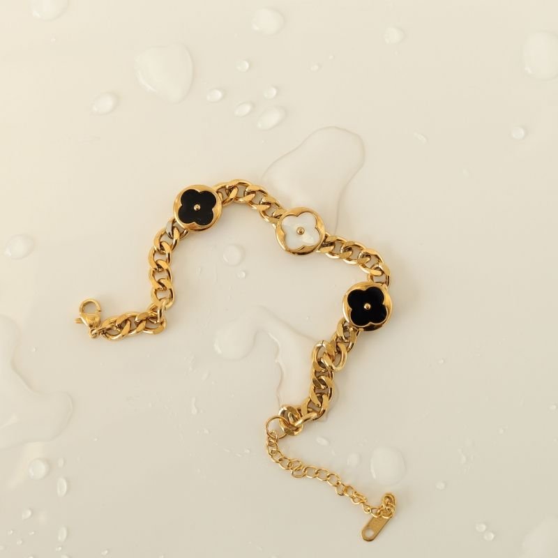 Pulseira Inspiração Van Cleef Corrente em Aço Inox (Linha Premium)