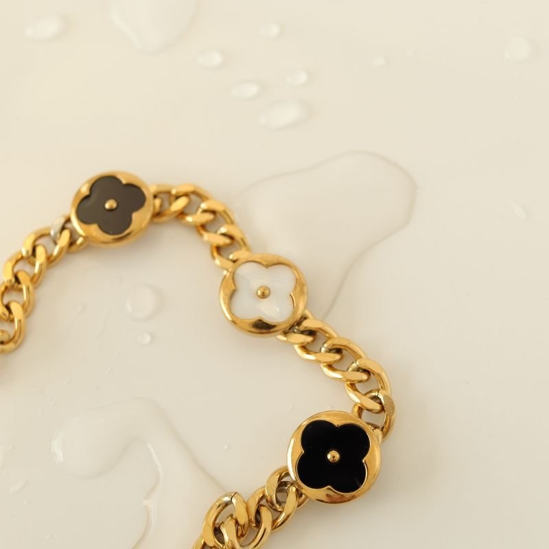 Pulseira Inspiração Van Cleef Corrente em Aço Inox (Linha Premium)