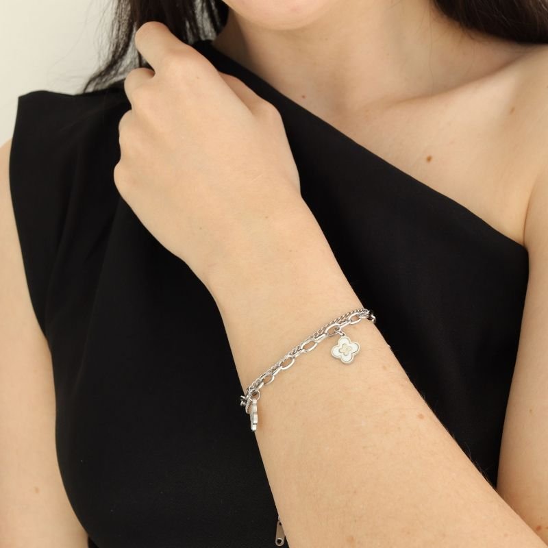 Pulseira White Blossom Charm em Aço Inox